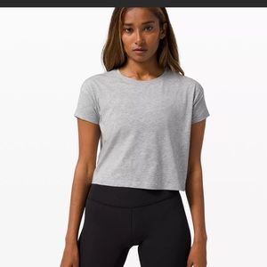 Lululemon athletica cates tee